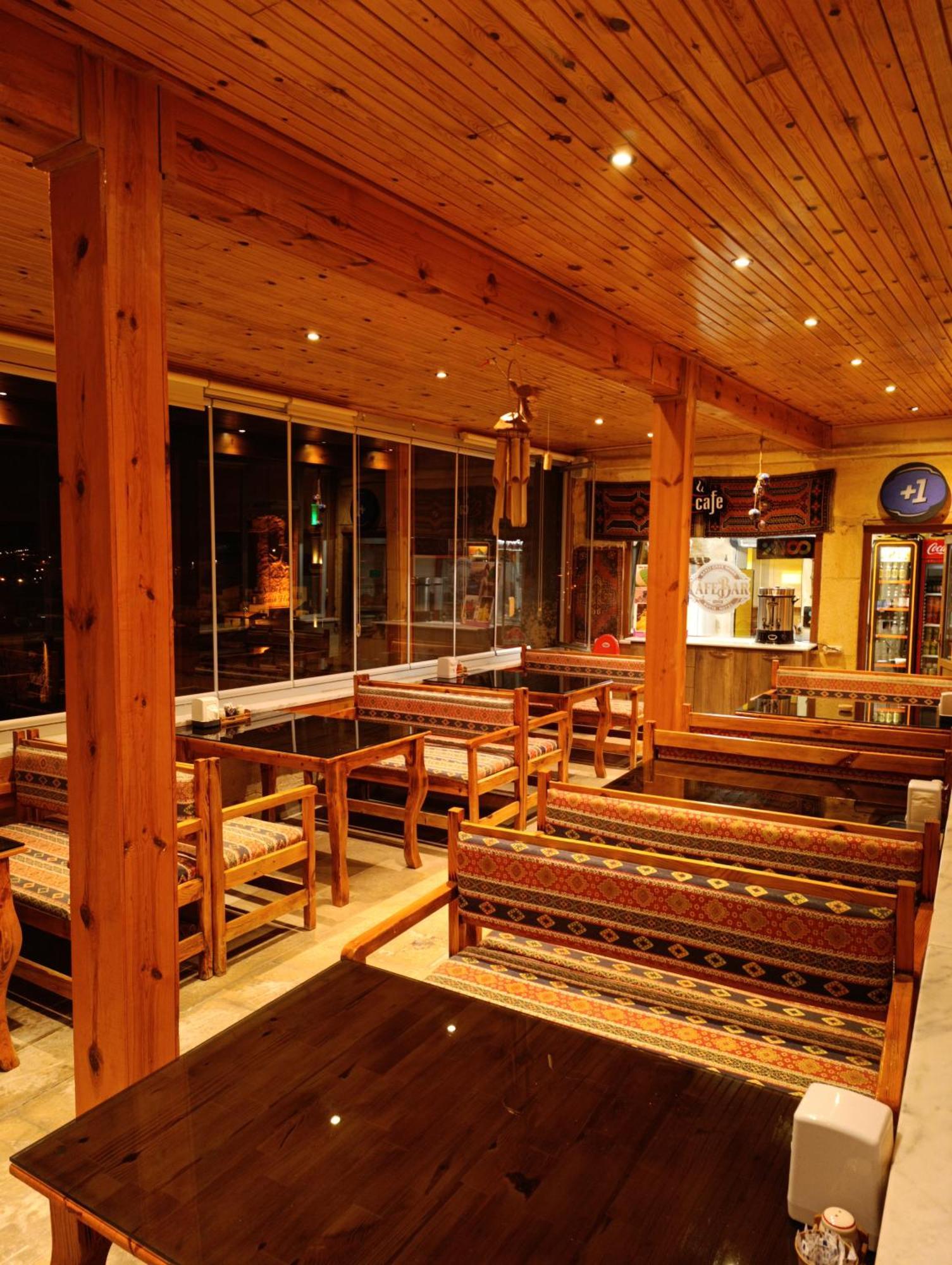 阿瓦诺斯 萨克里窑洞旅馆酒店 外观 照片